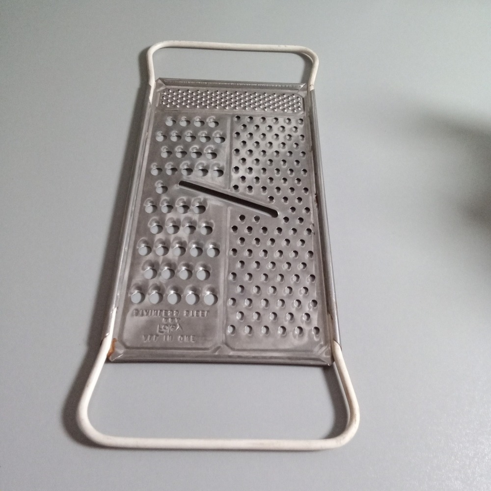 Vintage Foley All In One Stainless Steel 4-Way Flat Hand Grater Slicer Silver
